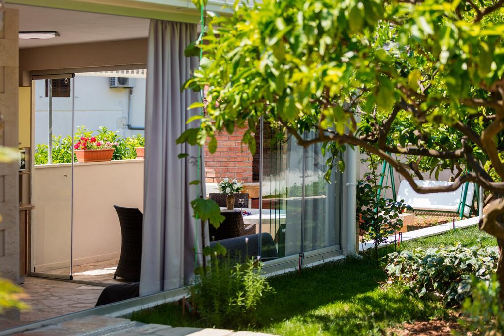 Villa Kamenica Komiža Exterior foto